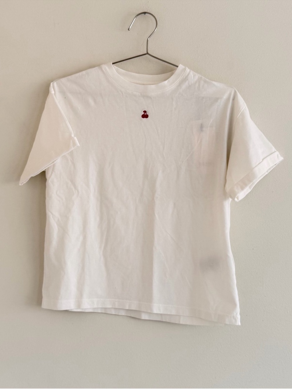 ba&sh White Short-Sleeve Crewneck T-Shirt with Small Red Logo